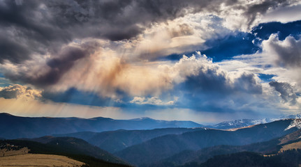 Obraz premium Sunset in Parang mountains