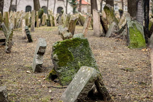 The ancient jewish cemetery, Prague