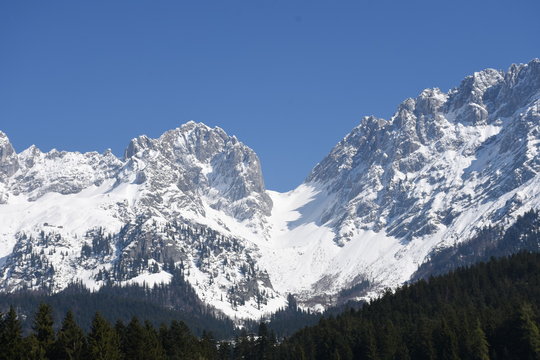 Wilder Kaiser, Bergdoktor, Ellmau, Kaisergebirge, Tirol, Schnee, Golling, Fels