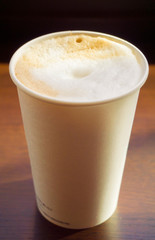 紙カップホットコーヒー