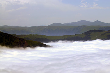 Artvin,is a city in northeastern Turkey about 30 km inland from the Black Sea.There are amazing plateaus and small crater lakes on the its muntains.