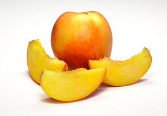 Sliced juicy netarines