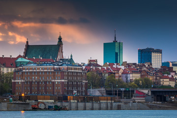 Obraz premium View of the Warsaw at sunset, Poland