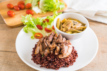pork and curry water spinach soup with berry rice