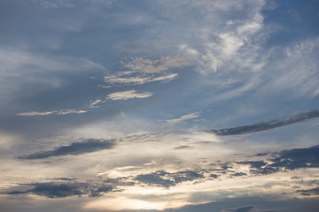 I see blue sky in the evening