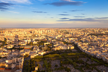 Fototapeta premium Eastern Paris before Sunset, France