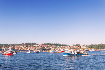 Fototapeta premium Boats in Arousa Island