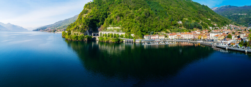 Dongo - Lago di Como (IT) - Vista aerea panoramica del lungolago 