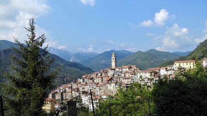 Naklejka premium kleines italienisches Dorf