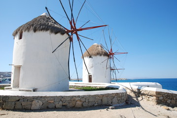 Fototapeta na wymiar Mykonos Windmills