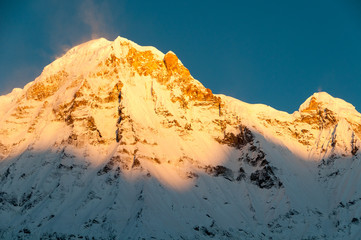 Annapurna o wschodzie słońca