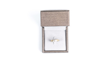 Box with ring