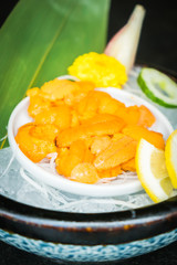 Uni sashimi