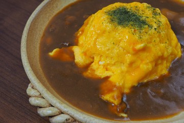 オムカレー
