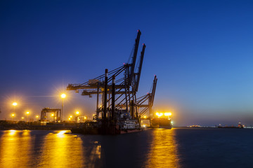 Fototapeta premium Container terminal in the evening