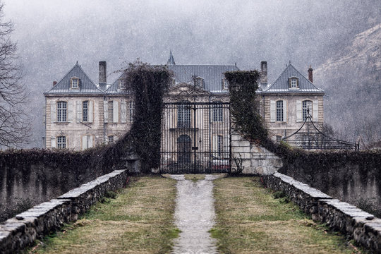 Manoir abandonn&eacute;	