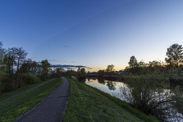 Sonnenuntergang an der Hamme in Ritterhude Ende April