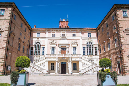 Govone castle