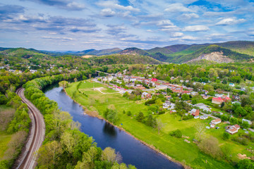 Fototapeta na wymiar Aerial view of the James River and mountain landscape surrounding Buchanan, Virginia.