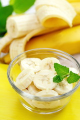 Fresh sliced bananas