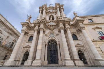 Fototapeta premium Front view on Syracuse Cathedral on Ortygia isle, Syracuse city, Sicily Island in Italy