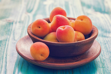 Sweet Ripe Organic Apricots 