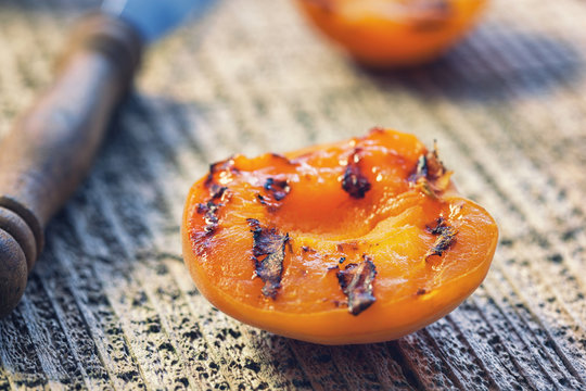 Grilled Apricots 