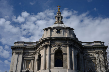 Fototapeta na wymiar st pauls kyrka, London
