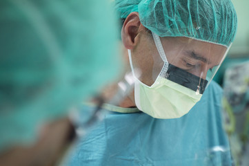 Fototapeta premium Doctor operating