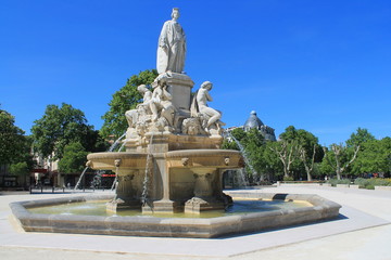 Fontaine Pradier à Nimes, France