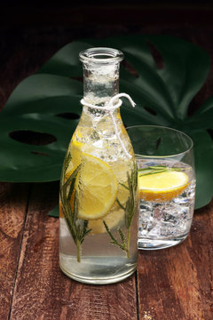 detox water with lemon and rosemary