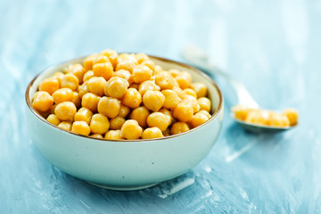 boiled chickpeas