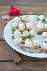 Butterbrote mit Quark
