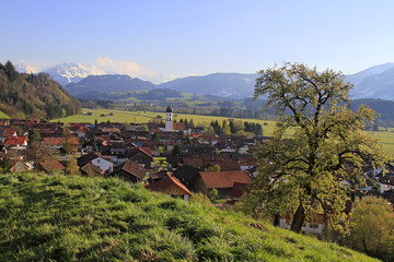 Fototapeta na wymiar Altstädten - Allgäu - Sonthofen - Panorama - Berge - Oberallgäu