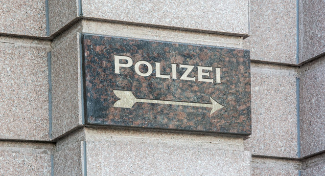 Schild 204 - Polizei
