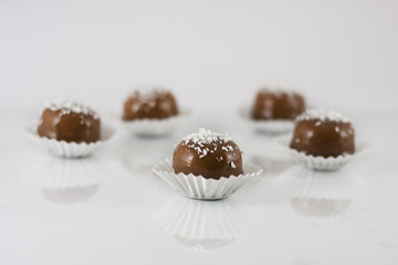 Coconut pralines