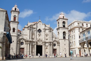 Fototapeta na wymiar Cathedral square view, Havana 