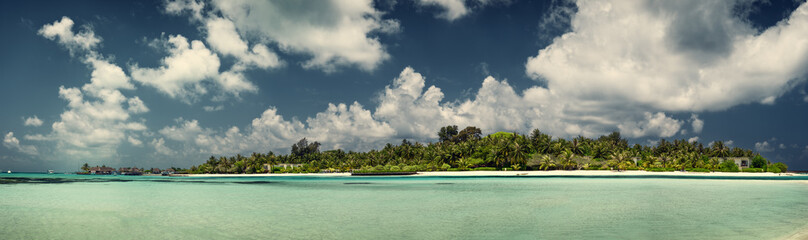 Island. Maldives. Landscape. Panorama. Indian Ocean. Kandoomaa Fushi.