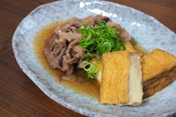 肉豆腐