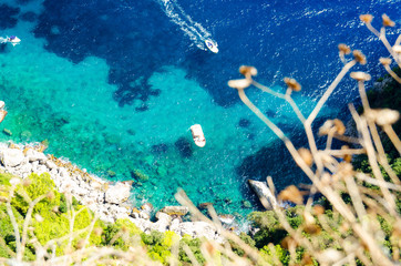 Fototapeta na wymiar beautiful coast on Capri island, campania, Italy