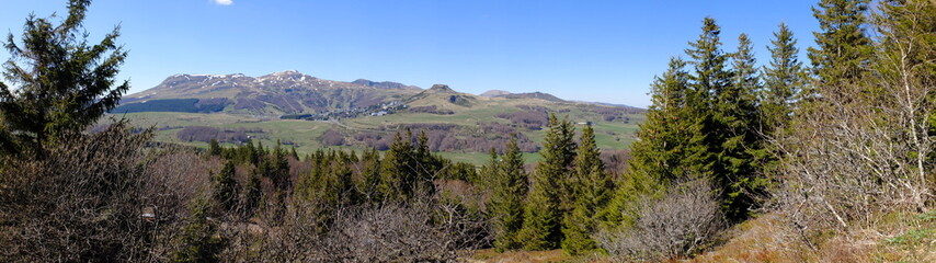 De Besse au Lac Pavin (Auvergne)
