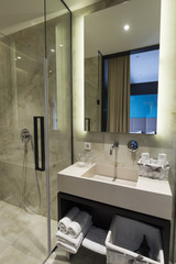Fototapeta na wymiar Modern luxury hotel bathroom interior
