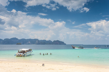 Fototapeta premium Krabi Thailand - Krabi : Beach sea view in Krabi Thailand 24/04/2017 Place TUP ISLAND Beach sea view in Krabi Thailand