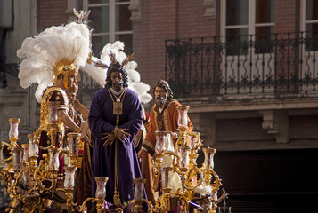 Semana santa de Sevilla, hermandad de Jesús cautivo de San Pablo