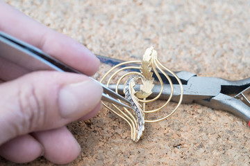 Reparation and restoration of jewelry