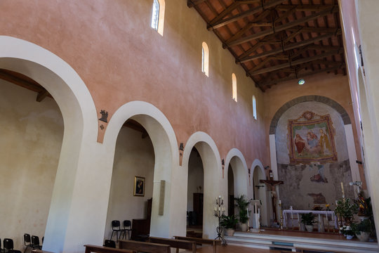 Teano CE, chiesa di San Paride ad Fontem