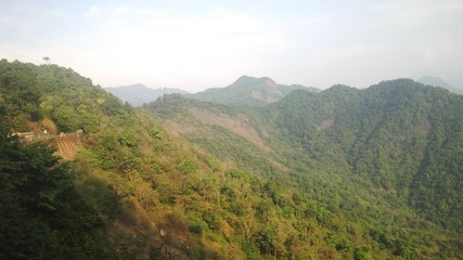 Fototapeta na wymiar Queen of Hills-Tamil Nadu-3