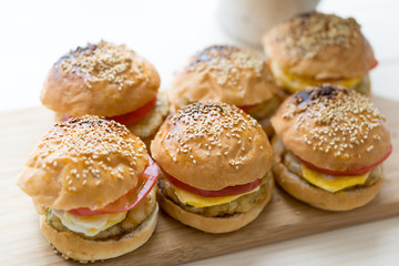 ハンバーガー　手作り
