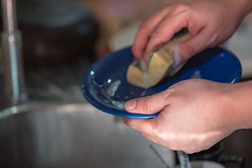 Washing ceramic dish
