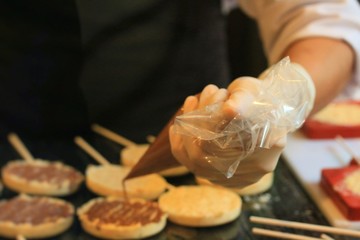 Making to sweet chocolate